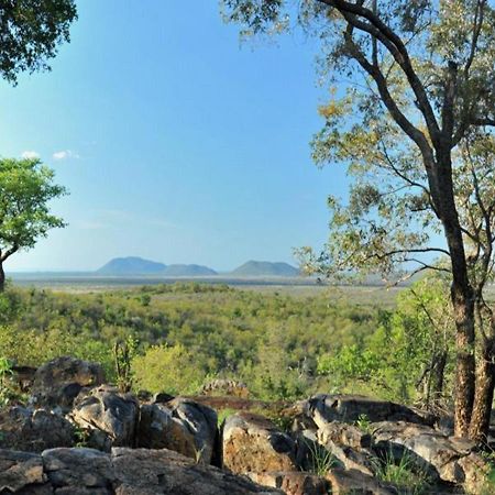 Buffalo Ridge Safari Lodge Madikwe Game Reserve Luaran gambar