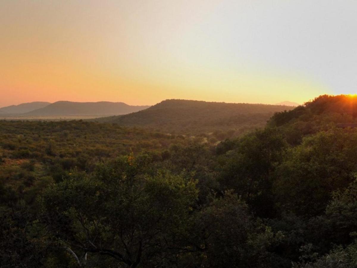Buffalo Ridge Safari Lodge Madikwe Game Reserve Luaran gambar